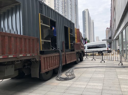 丛台冷却液不足的情况下如何检查柴油发电机组？